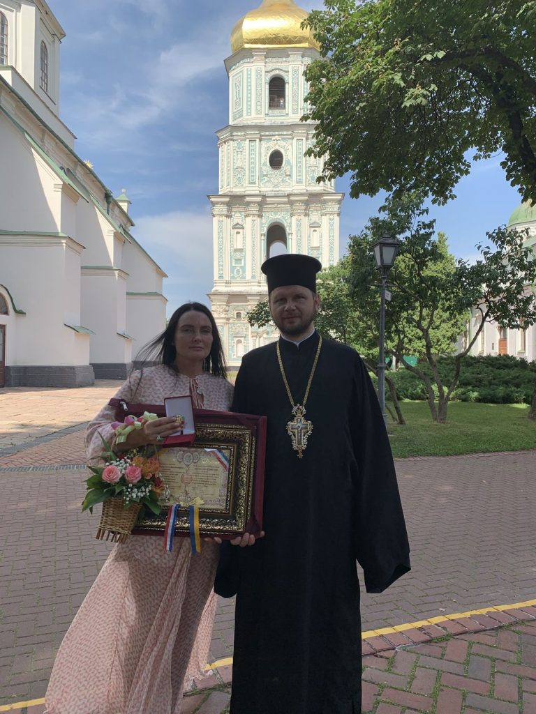 Директору Європейського Стоматологічного Центру вручений Україно-Французький орден.
