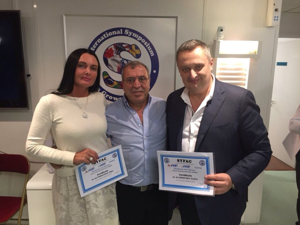 Mastering New Technologies: Chief Physician and Director of the European Dental Center at the Growth Factors Institute in Nice.